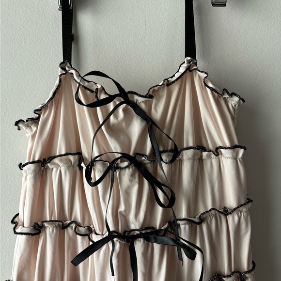 Cream and black color intimate slip wear size S - Picture 3 of 7